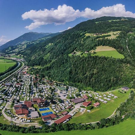 Chalet - Direkt Am 5 Sterne Campingplatz Aufenfeld Im Zillertal Mit Hallenbad Und Sauna Aschau Im Zillertal Εξωτερικό φωτογραφία